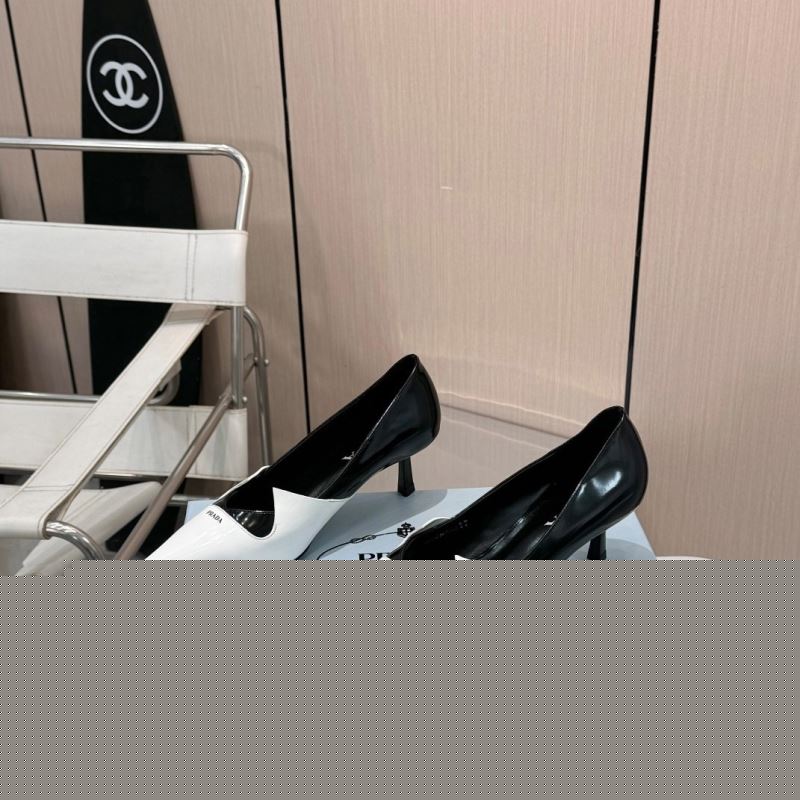 Pra*a high heels